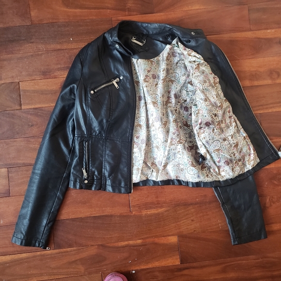 Moto faux leather jacket - Picture 3 of 6
